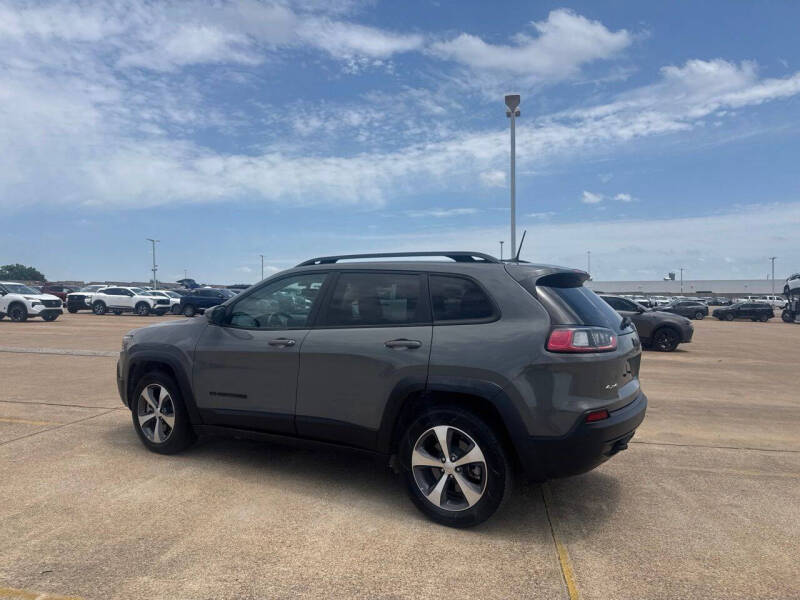 2020 Jeep Cherokee Latitude