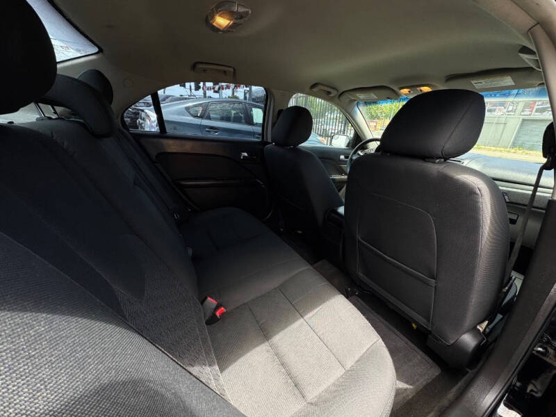 2012 Ford Fusion SE