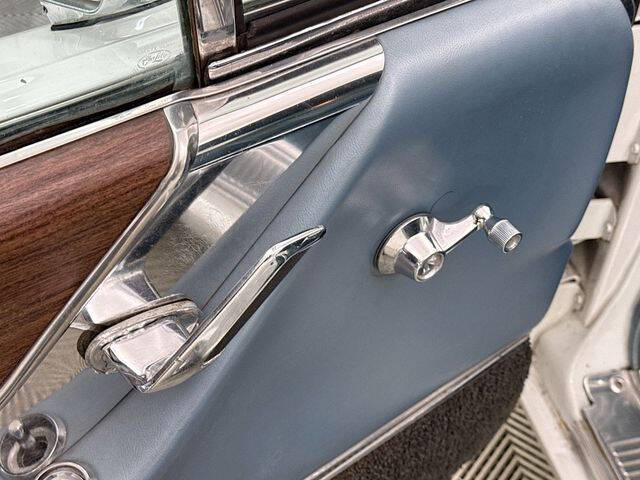 1965 Ford Thunderbird