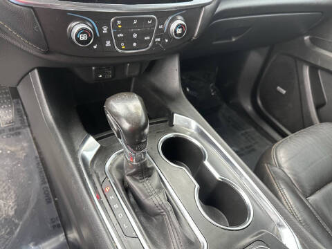 2021 Chevrolet Traverse LT Leather