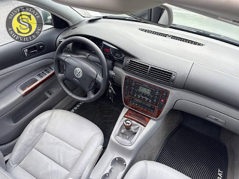 2003 Volkswagen Passat GLX