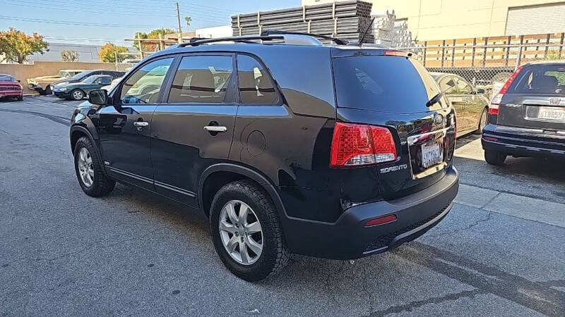 2013 Kia Sorento LX