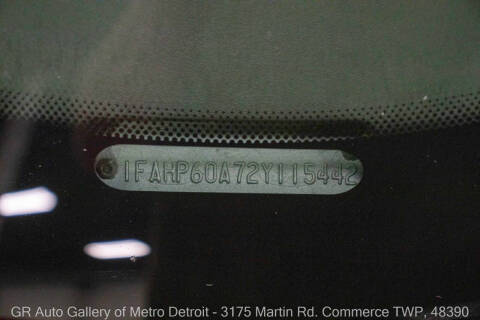 2002 Ford Thunderbird Deluxe