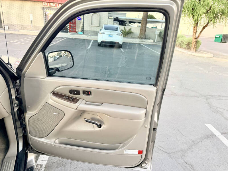 2006 GMC Yukon Denali