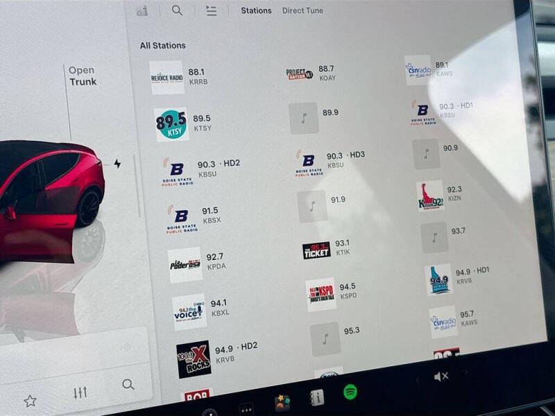 2024 Tesla Model Y Performance