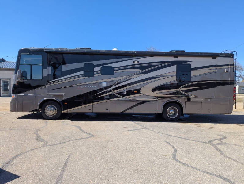2016 Newmar Ventana LE 3725