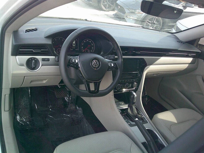 2021 Volkswagen Passat SE