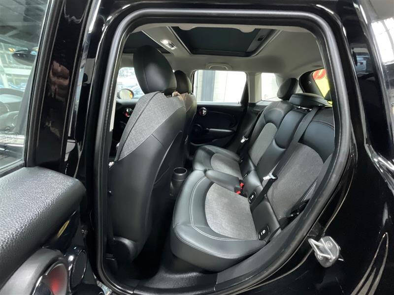 2016 MINI Hardtop 4 Door Cooper