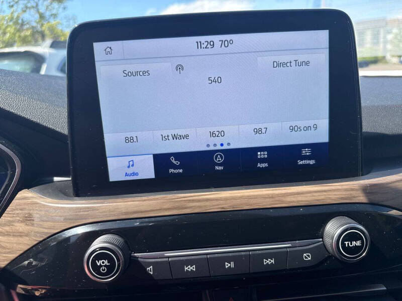 2020 Ford Escape Titanium