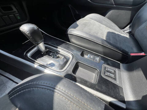 2020 Mitsubishi Outlander SE