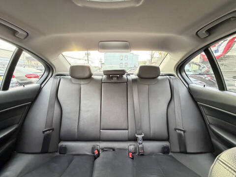 2013 BMW 3 Series 328i xDrive