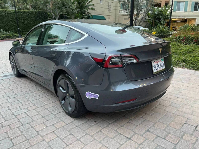 2020 Tesla Model 3 Standard Range Plus