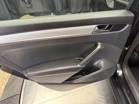 2018 Volkswagen Passat 2.0T S