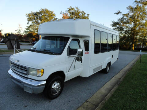 1999 Ford E-Series for sale at McAlister Motor Co. - Handicap Accessible in Easley SC