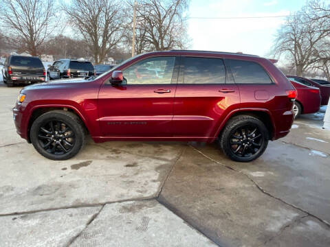 2017 Jeep Grand Cherokee Laredo