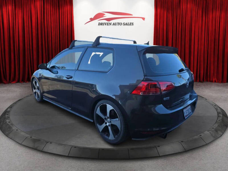 2016 Volkswagen Golf GTI