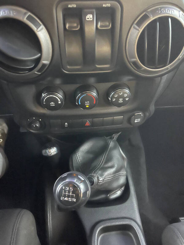 2012 Jeep Wrangler Sport