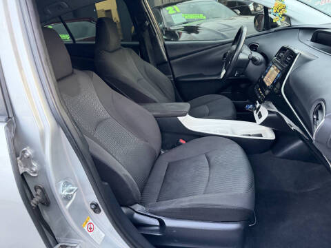 2016 Toyota Prius Three