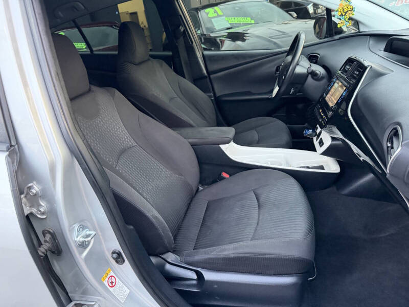 2016 Toyota Prius Three