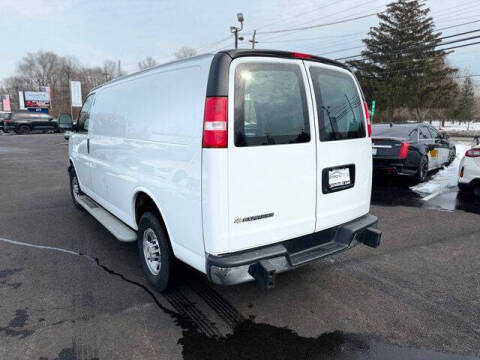 2024 Chevrolet Express 2500