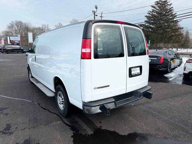 2024 Chevrolet Express 2500