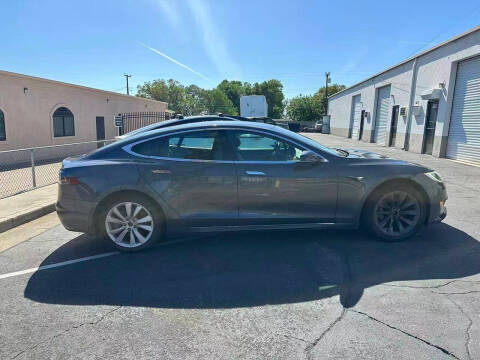 2020 Tesla Model S Long Range Plus