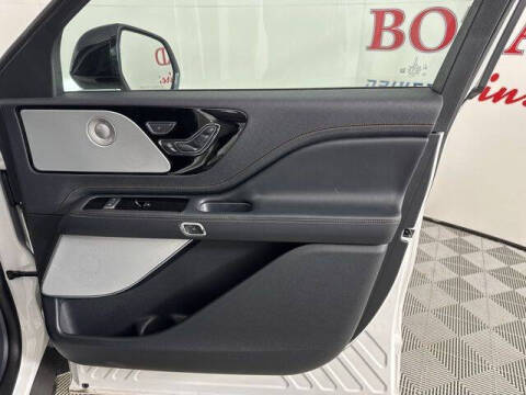 2025 Lincoln Aviator Black Label