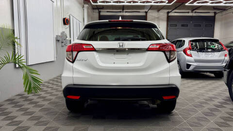 2021 Honda HR-V LX