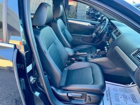 2013 Volkswagen Jetta GLI Autobahn PZEV