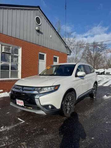 2016 Mitsubishi Outlander SE