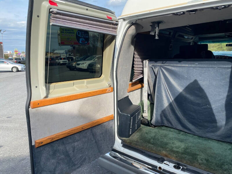 1997 Ford E-Series E-150