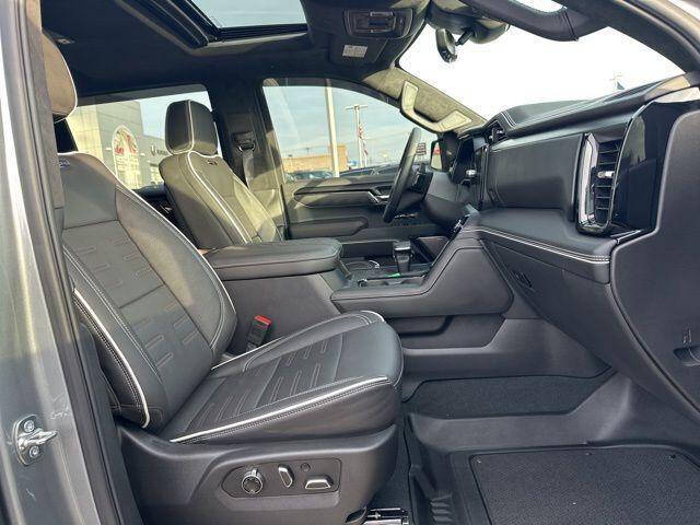 2025 GMC Sierra 1500 AT4X