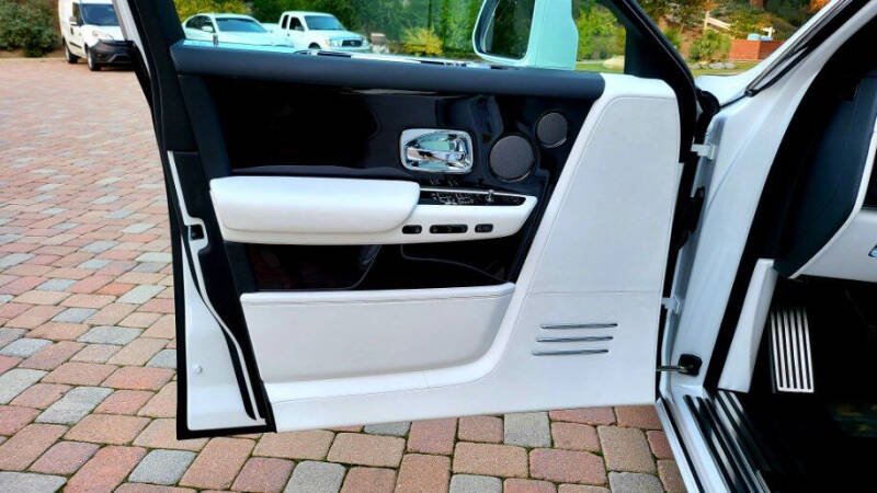 2019 Rolls-Royce Phantom EWB