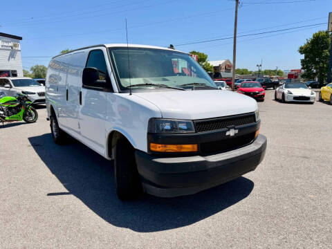 2018 Chevrolet Express 2500