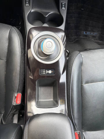 2013 Nissan LEAF SV