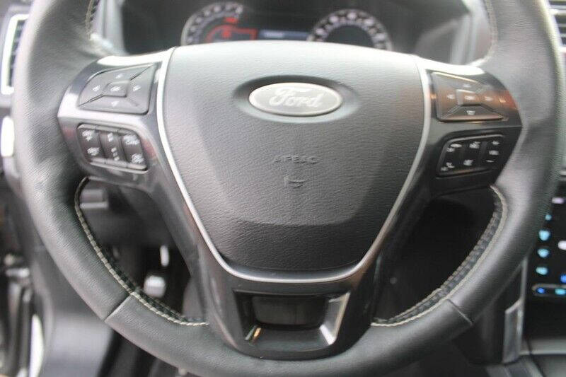 2019 Ford Explorer Platinum