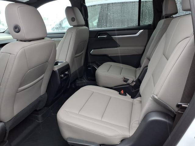 2026 GMC Acadia Elevation - Photo 9