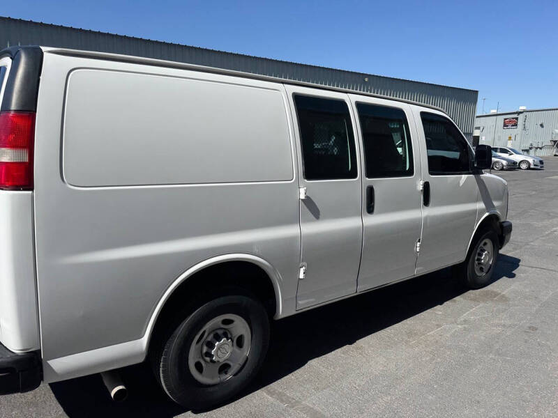 2015 Chevrolet Express 2500
