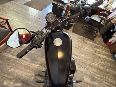 2016 Harley-Davidson Iron 883