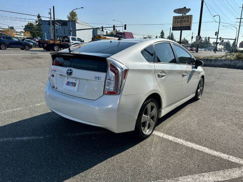 2013 Toyota Prius Three