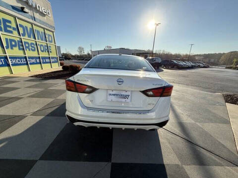 2021 Nissan Altima 2.5 Platinum