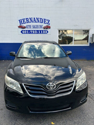 2011 Toyota Camry for sale at Hernandez Auto Sales in Pawtucket RI