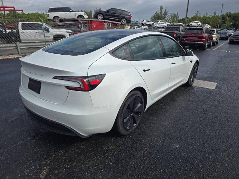 2025 Tesla Model 3 Long Range