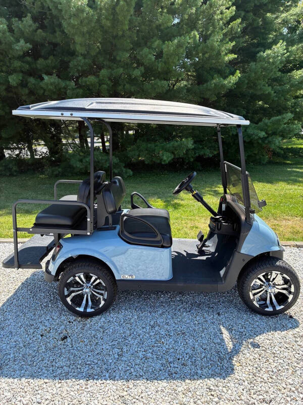 2021 E-Z-GO RXV ELiTE