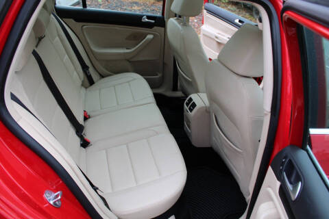 2013 Volkswagen Jetta SportWagen SE PZEV