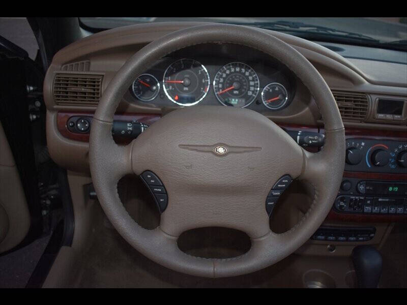 2002 Chrysler Sebring LXi