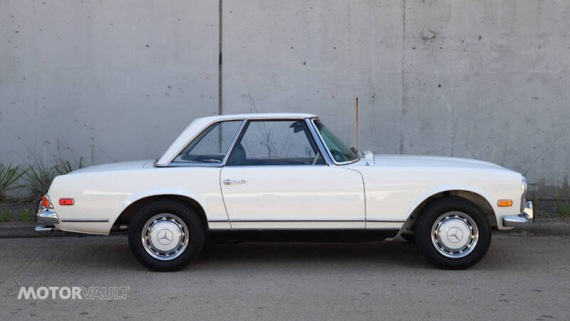 1969 Mercedes-Benz 280-Class