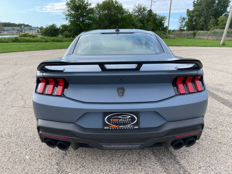 2025 Ford Mustang Dark Horse