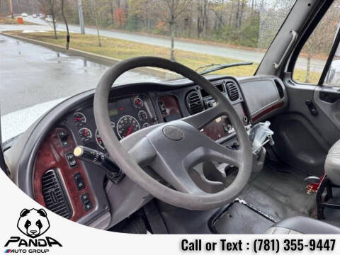 2016 Freightliner M2 106