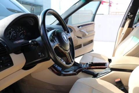 2001 BMW X5 4.4i